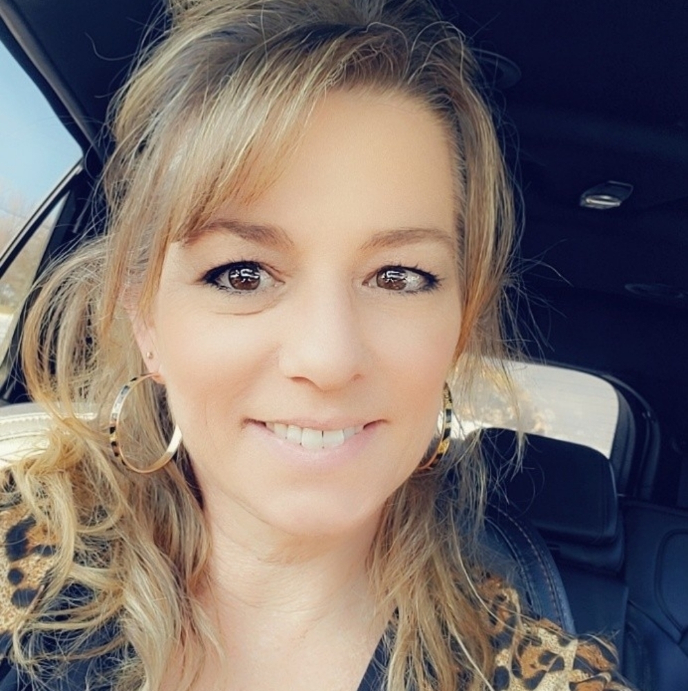 Meet your Posher, Lisa